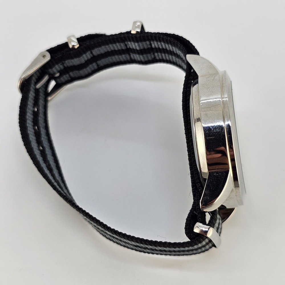 Men's Analog Watch 41MM Green Dial NEW Black Gray Canvas Band NEW Battery - Picture 11 of 12